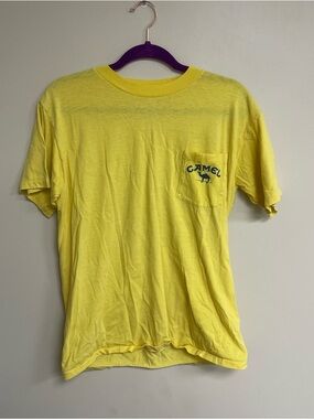 Vintage 1989 Camel Smooth Character Joe Pocket Tee Yellow Made in USA Large